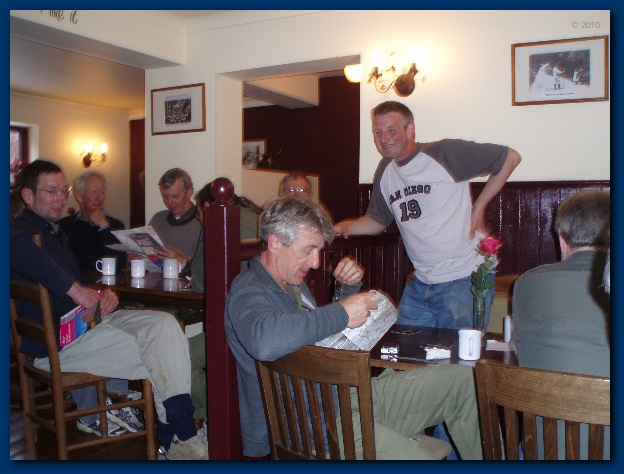 600x449 pixels (113K)